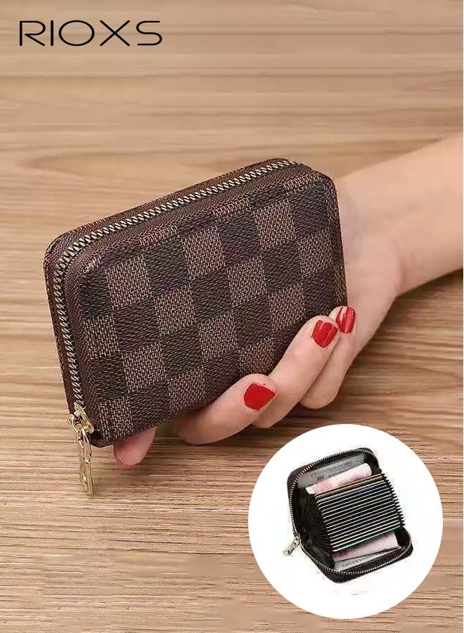 ريوكس محفظة رفيعة للغاية متعددة الوظائف للجنسين مع حماية RFID وفتحات متعددة للبطاقات وجيب للنقود المعدنية وحامل بطاقات صغير الحجم مع 18 فتحة للبطاقات وفواصل، بنمط مربعات بنية اللون - إكسسوار أساسي للاستخدام اليومي، 11*8*3 سم - Image 1